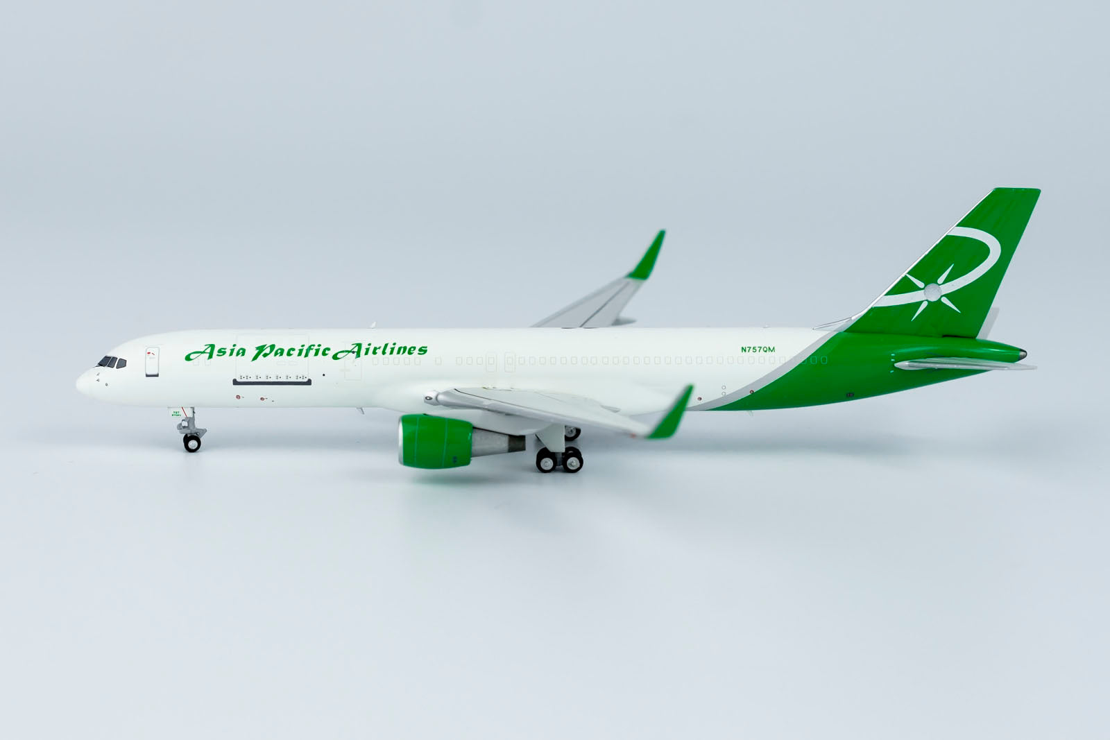 最新のデザイン 53191_1.jpg?v=1664677253 航空機・ヘリコプター