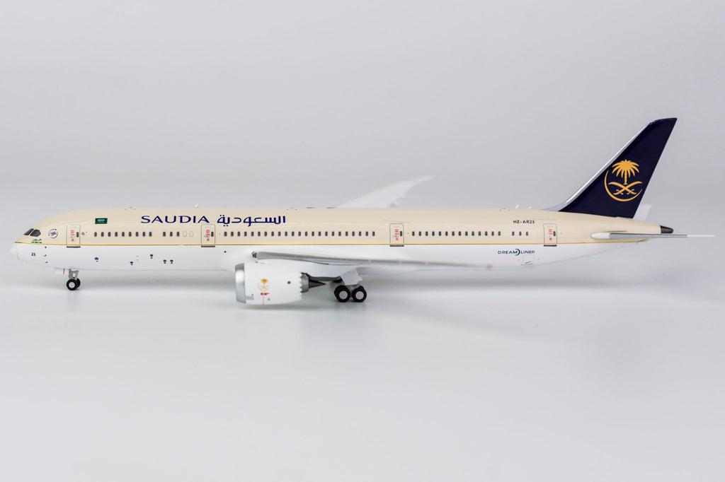 Saudia Boeing 787-9 HZ-AR23 NG Model 55059 Scale 1:400