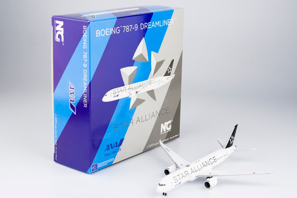 ANA Boeing 787-9 JA872A Star Alliance NG Model 55092 Scale 1:400 