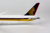 Singapore Airlines Boeing 787-10 9V-SCP 1000th 787 NG Model 56008 Scale 1:400
