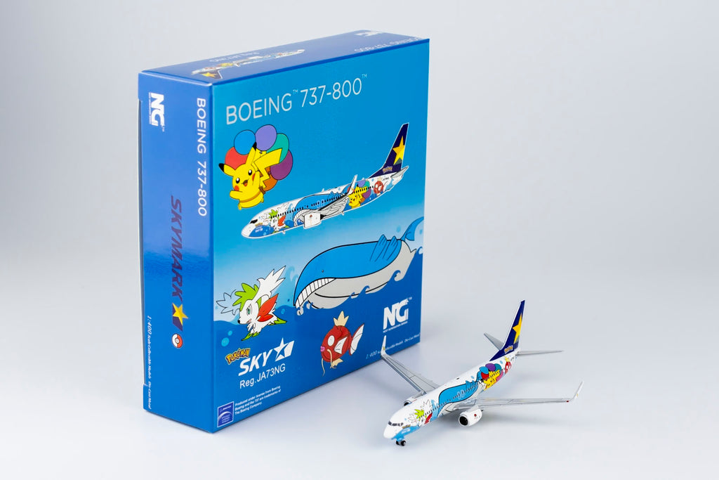 Skymark Airlines Boeing 737-800 JA73NG NG Model 58140 Scale 1:400