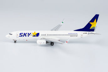 Skymark Airlines Boeing 737-800 JA73NM NG Model 58141 Scale 1:400