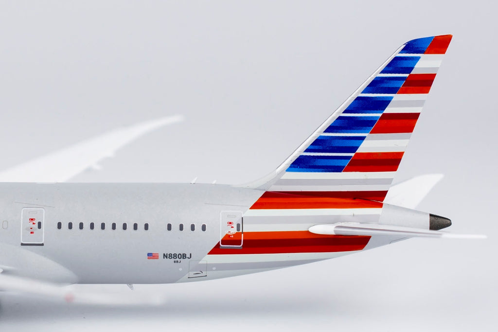 American Airlines Boeing 787-8 N880BJ NG Model 59001 Scale 1:400 