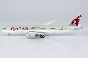 Qatar Airways Boeing 787-8 A7-BCM NG Model 59008 Scale 1:400