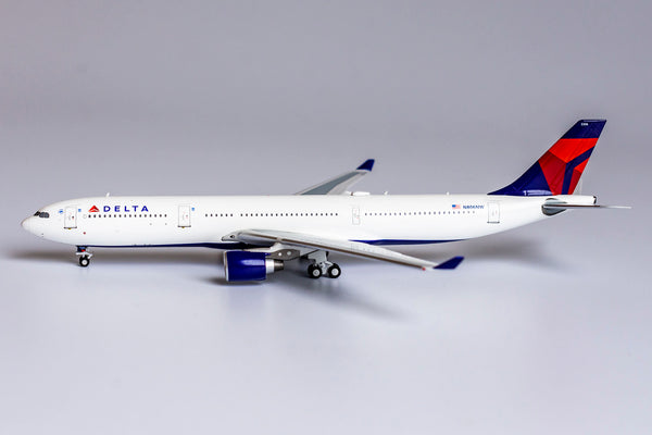 Delta Airlines Airbus A330-300 N806NW NG Model 62021 Scale 1:400