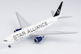 United Boeing 777-200ER N218UA Star Alliance With Blue Engines NG Model 72021 Scale 1:400