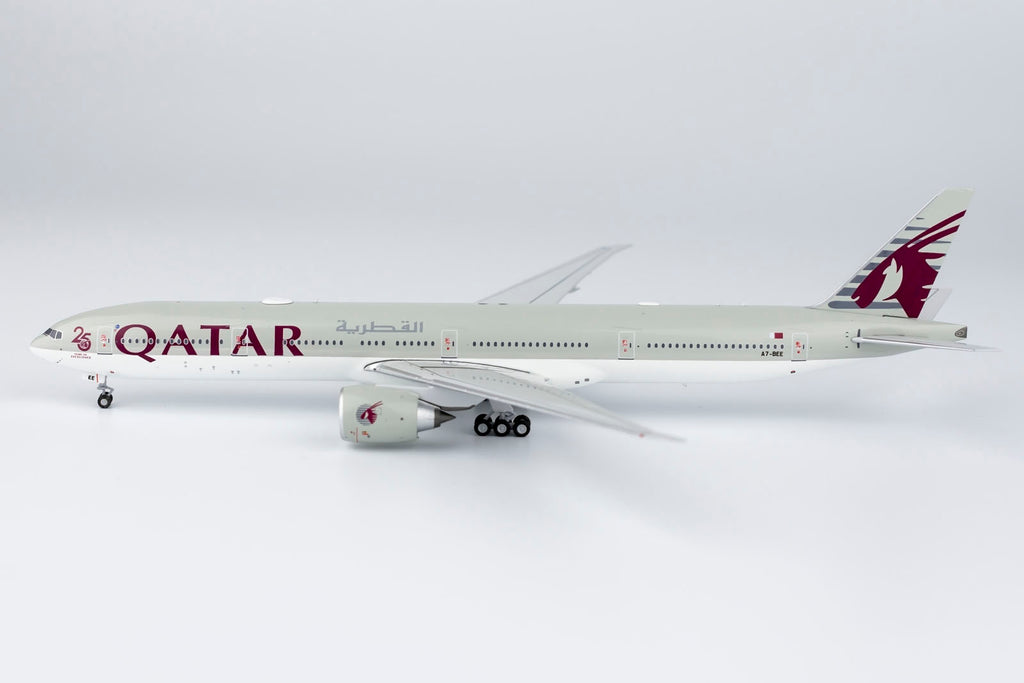 Qatar Airways Boeing 777-300ER A7-BEE 25 Years Of Excellence NG Model 73010 Scale 1:400