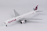 Qatar Airways Boeing 777-300ER A7-BOA NG Model 73011 Scale 1:400