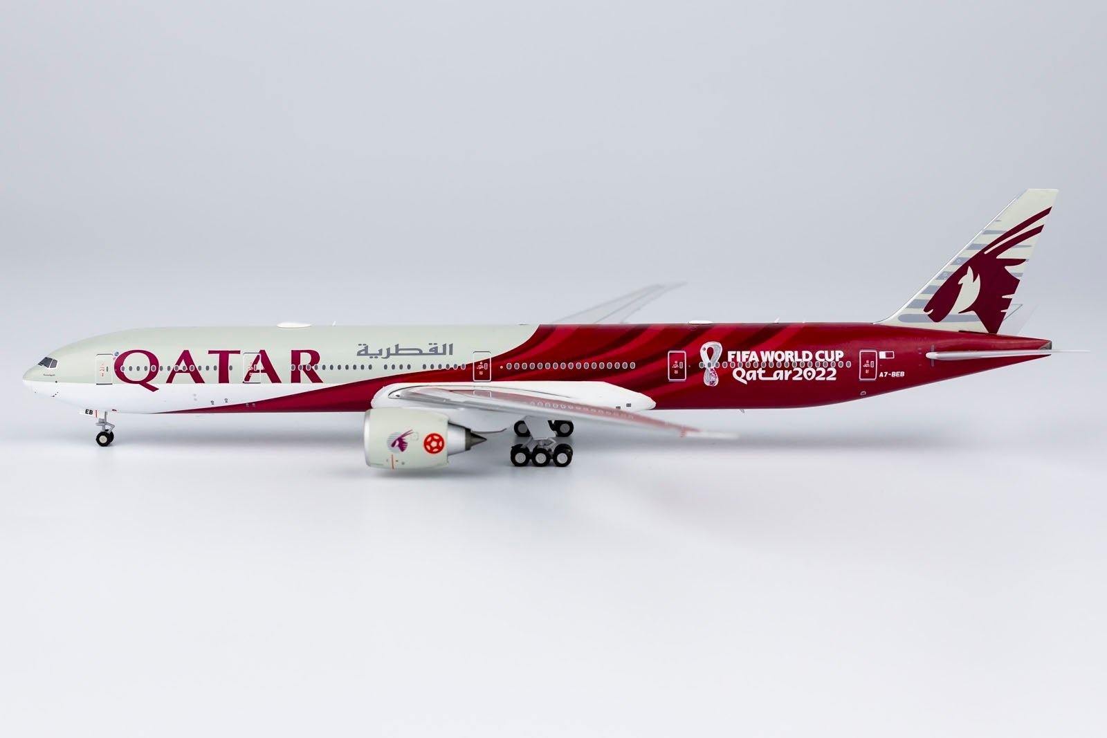 激レア！ FIFA2022ワールドカップModel/Boeing777-300 s-l400.jpg