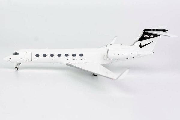 NIKE Gulfstream G550 N1972N NG Model 75005 Scale 1:200 – PandaFox Toys