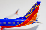 Southwest Boeing 737-700 N252WN NG Model 77002 Scale 1:400