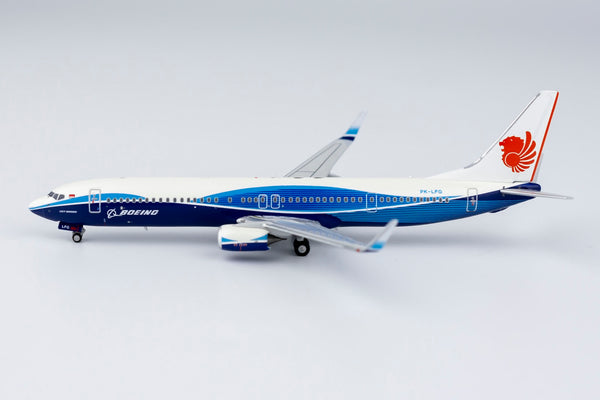 Lion Air Boeing 737-900ER PK-LFG Dreamliner NG Model 79011 Scale 1