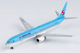 Korean Air Boeing 737-900 HL7706 NG Model 79017 Scale 1:400