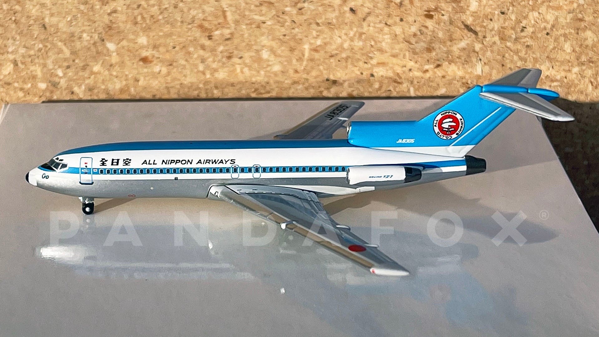 Doyusha 1/100 Boeing 727 ANA Vintage Plastic Model Kit