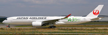 Japan Airlines Airbus A350-900 Flaps Down JA03XJ Green Titles JC Wings EW2359003A Scale 1:200