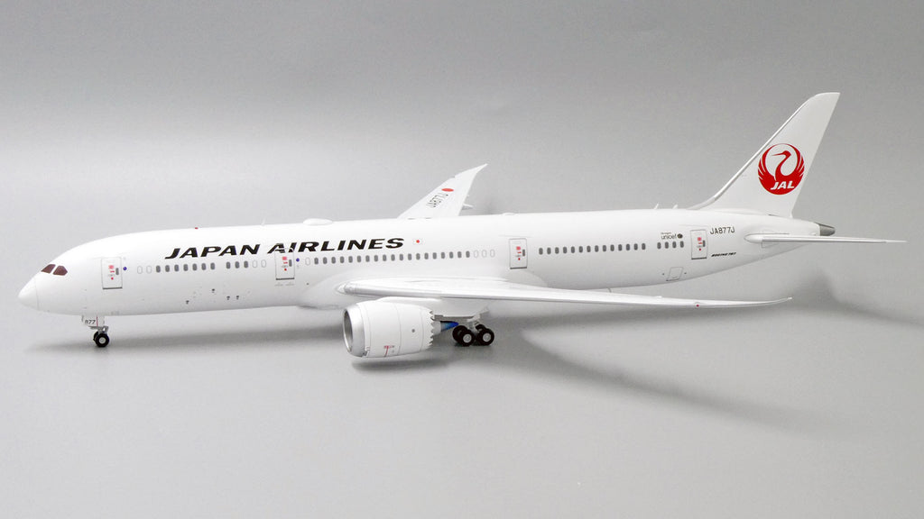 Japan Airlines Boeing 787-9 JA877J JC Wings EW2789006 Scale 1:200