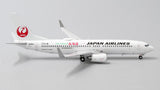 Japan Airlines Boeing 737-800 JA306J Support Hokkaido JC Wings EW4738006 Scale 1:400