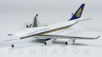Singapore Airlines Boeing 747-400 9V-SMS JC Wings EW4744003 Scale 1:400