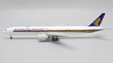 Singapore Airlines Boeing 777-300ER Flaps Down 9V-SWY JC Wings EW477W009A Scale 1:400