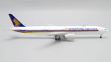 Singapore Airlines Boeing 777-300ER 9V-SWY JC Wings EW477W009 Scale 1:400