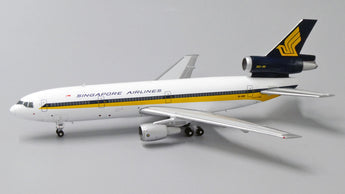 Singapore Airlines DC-10-30 9V-SDC JC Wings EW4D13002 Scale 1:400
