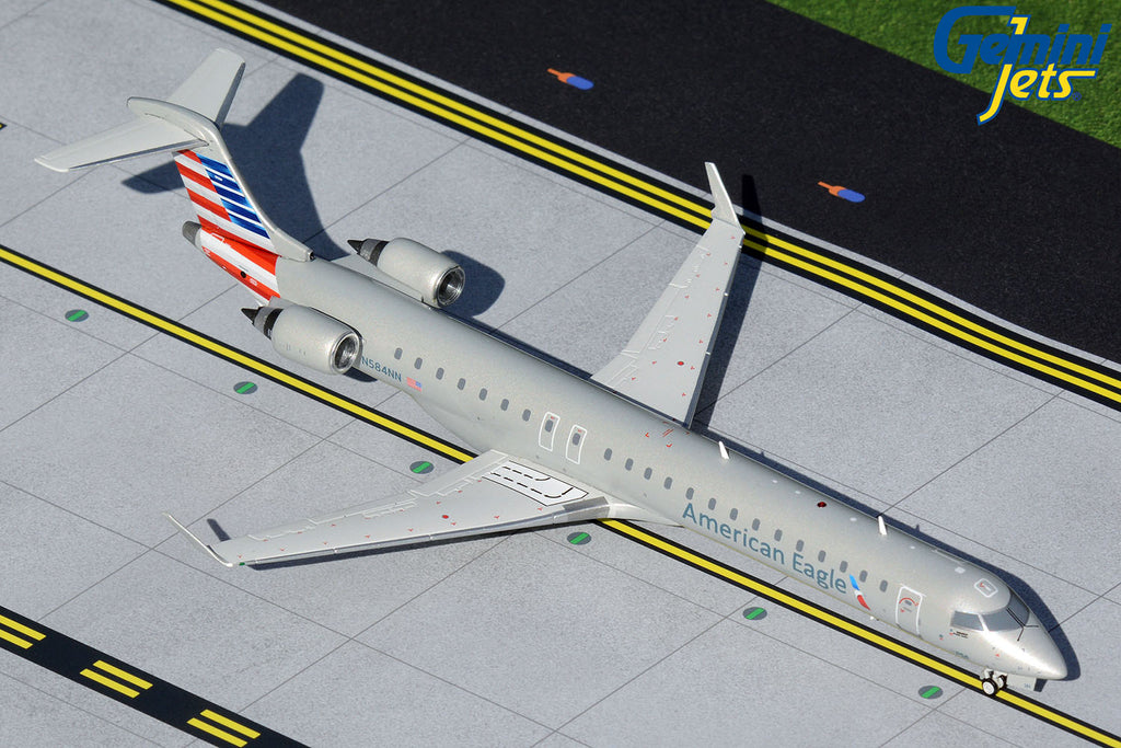 American Eagle Bombardier CRJ900LR N584NN GeminiJets G2AAL621 Scale 1:200