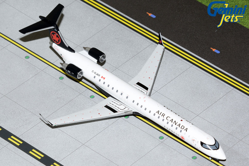 Air Canada Express Bombardier CRJ900LR C-GJAN GeminiJets G2ACA1096 Scale 1:200