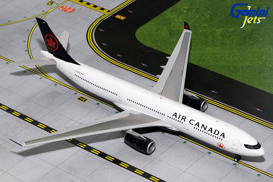 Air Canada Airbus A330-300 C-GFAF GeminiJets G2ACA722 Scale 1:200