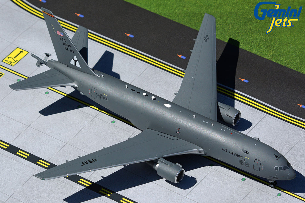USAF Boeing KC-46A 18-46049 Altus AFB GeminiJets G2AFO960 Scale 1:200