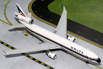 Delta MD-11 N807DE GeminiJets G2DAL407 Scale 1:200