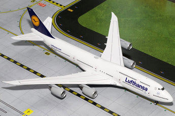 Lufthansa Boeing 747-8I D-ABYC GeminiJets G2DLH572 Scale 1:200