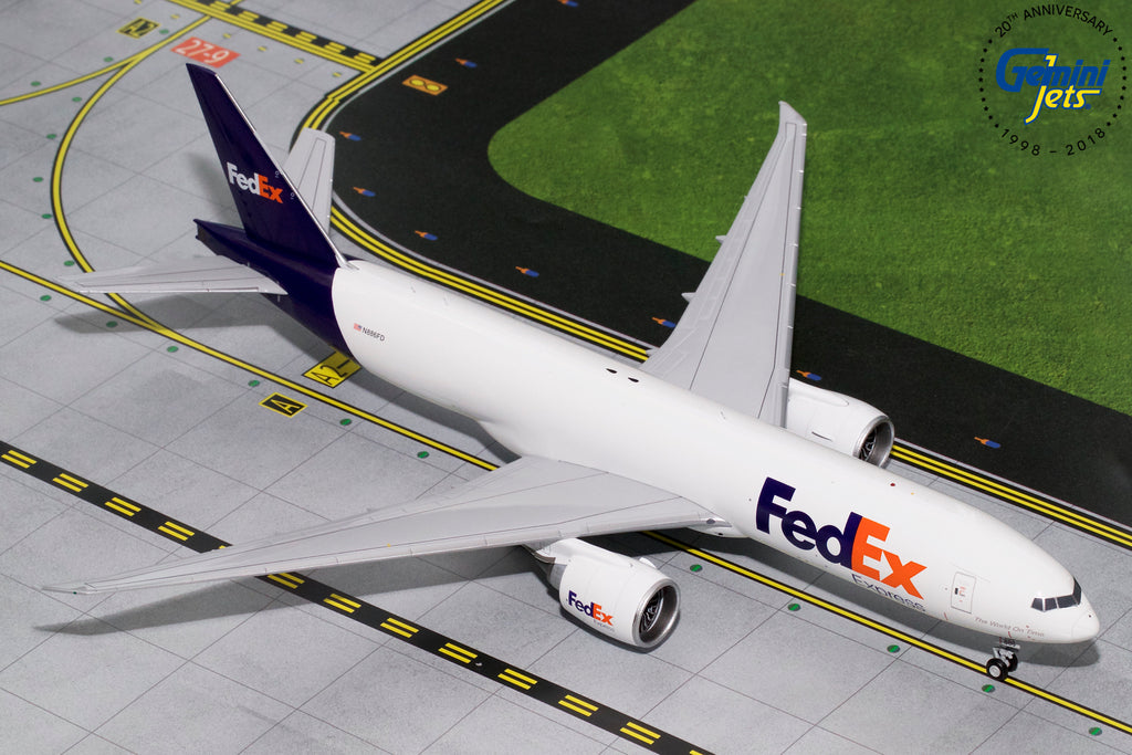 FedEx Boeing 777F N886FD GeminiJets G2FDX775 Scale 1:200