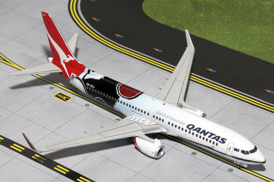 カンタス航空 737-800 VH-VXT 1/200 ScaleModelStore.com :: NG Models 1:200 - 08025 - Qantas