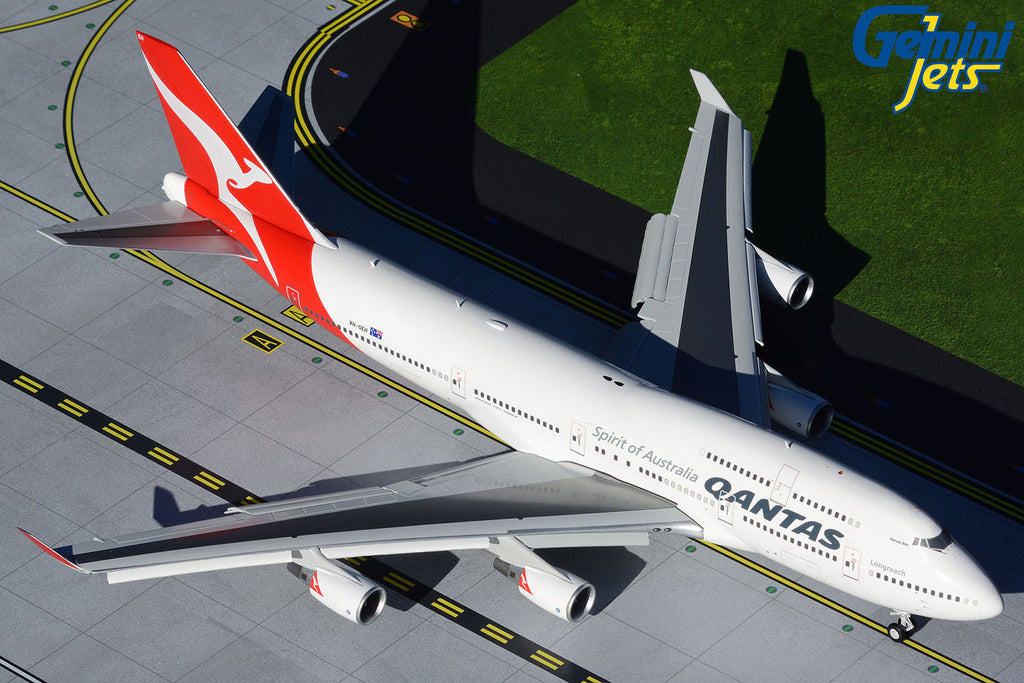 Qantas Boeing 747-400ER Flaps Down VH-OEH Hervey Bay GeminiJets G2QFA734F Scale 1:200