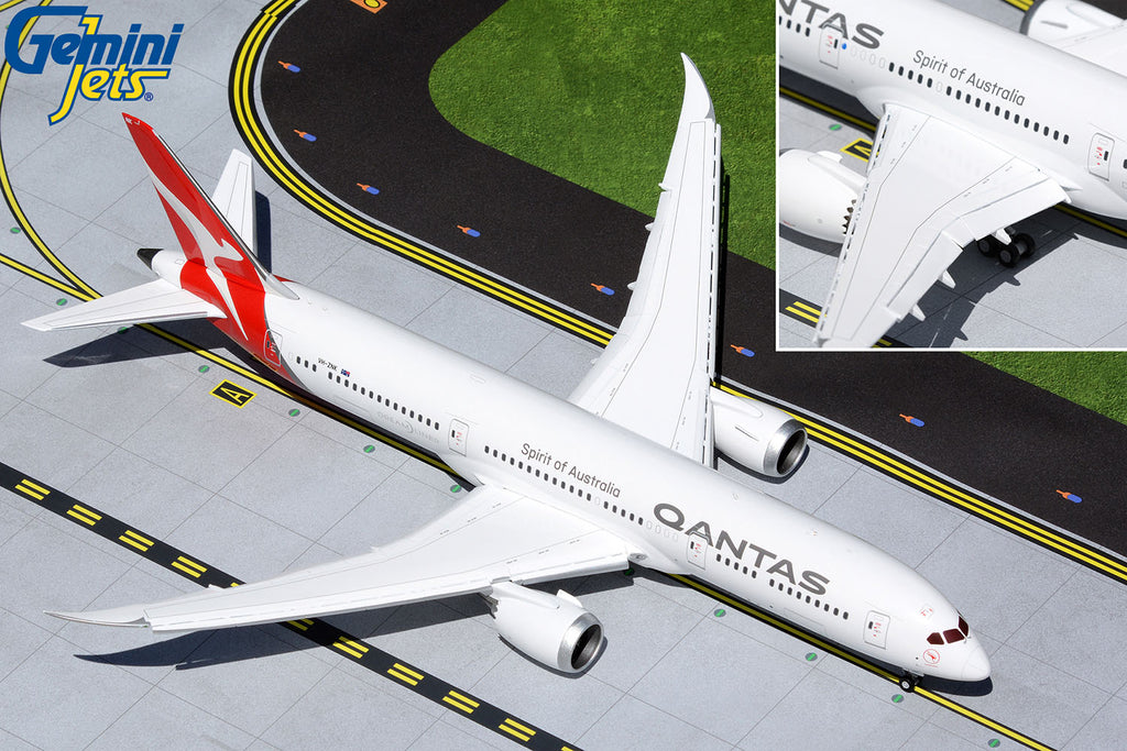 Qantas Boeing 787-9 Flaps Down VH-ZNK GeminiJets G2QFA983F Scale 1:200