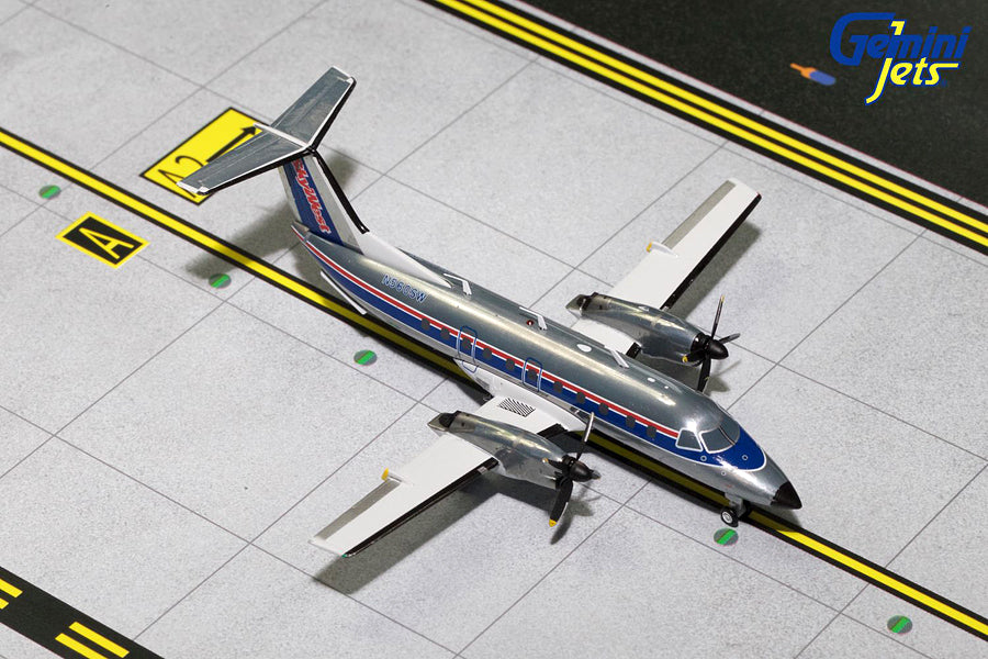 SkyWest Airlines Embraer EMB-120 N560SW GeminiJets G2SKW603 Scale 1:200