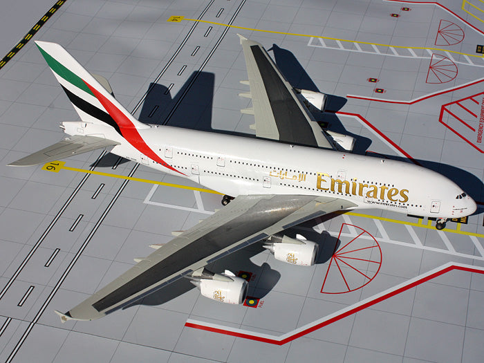 Emirates A380 1/200スケール www.JetCollector.com: Emirates A380 new livery A6-EOH 1:200