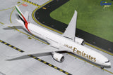 Emirates Boeing 777-300ER A6-EPP GeminiJets G2UAE642 Scale 1:200