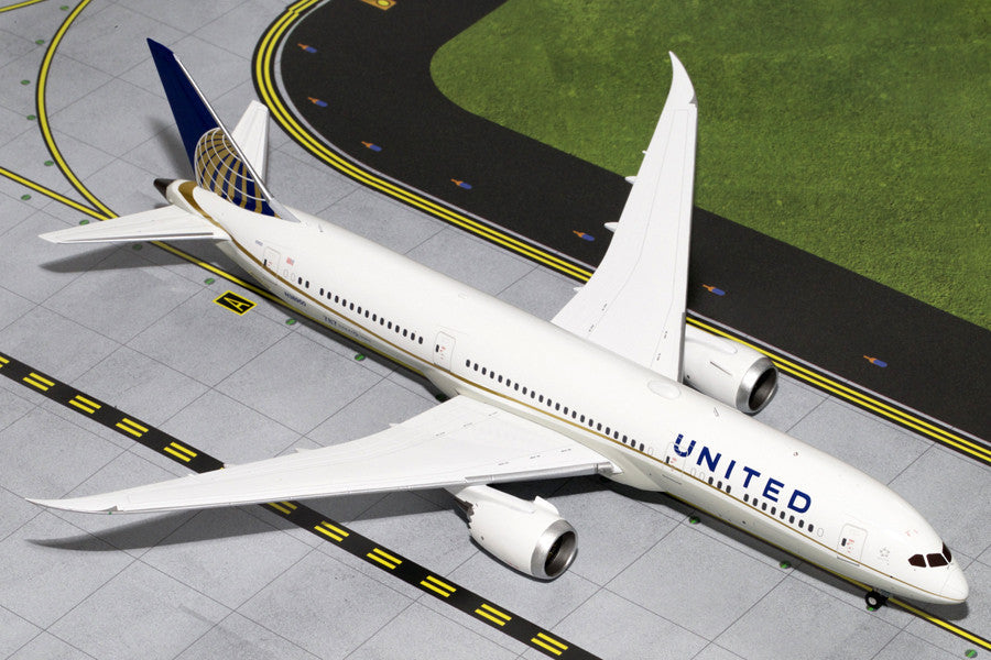 United Boeing 787-9 N38950 GeminiJets G2UAL530 Scale 1:200