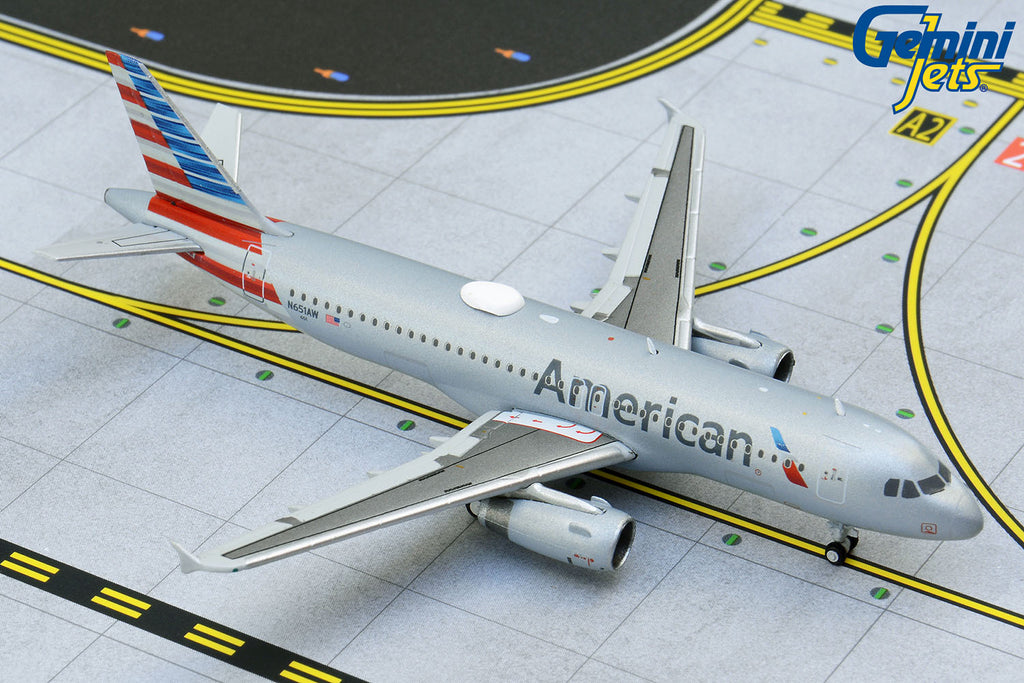 American Airlines Airbus A320 N102UW GeminiJets GJAAL1864 Scale 1:400