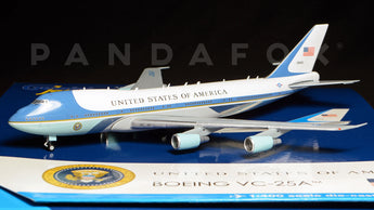 USAF Boeing 747-200 (VC-25) 29000 "Air Force One" GeminiJets GJAFO1438 Scale 1:400