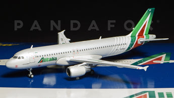 Alitalia Airbus A320 EI-DTJ GeminiJets GJAZA1531 Scale 1:400