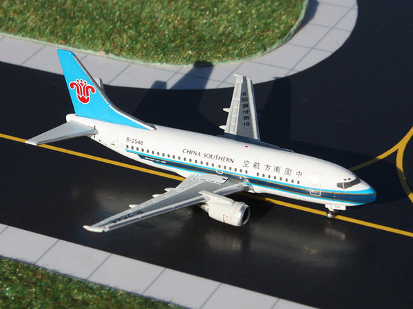 China Southern Boeing 737-500 B-2548 GeminiJets GJCSN1070 Scale 1