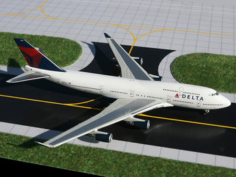 Delta Boeing 747-400 N669US GeminiJets GJDAL1356 Scale 1:400