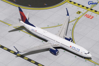 Delta Boeing 737-900 N855DN GeminiJets GJDAL1628 Scale 1:400