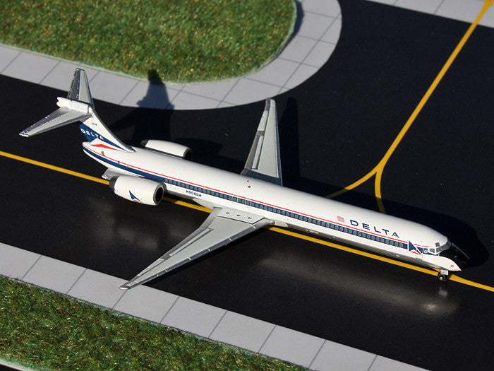 Delta MD-90 N906DA GeminiJets GJDAL552 Scale 1:400