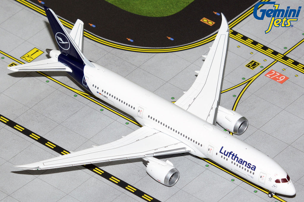Lufthansa Boeing 787-9 D-ABPA GeminiJets GJDLH2046 Scale 1:400