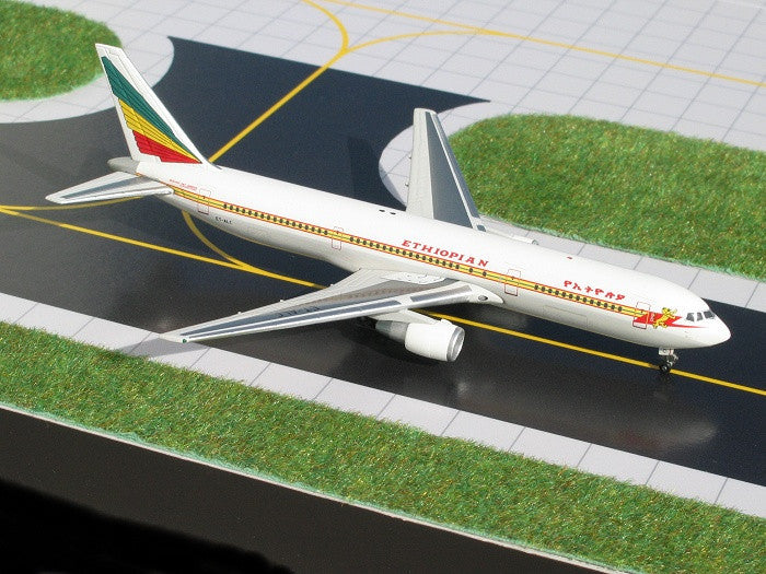 Ethiopian Airlines Boeing 767-300 ET-ALC GeminiJets GJETH457 Scale 1:400