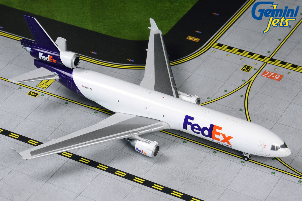 FedEx MD-11F N625FE GeminiJets GJFDX1493 Scale 1:400