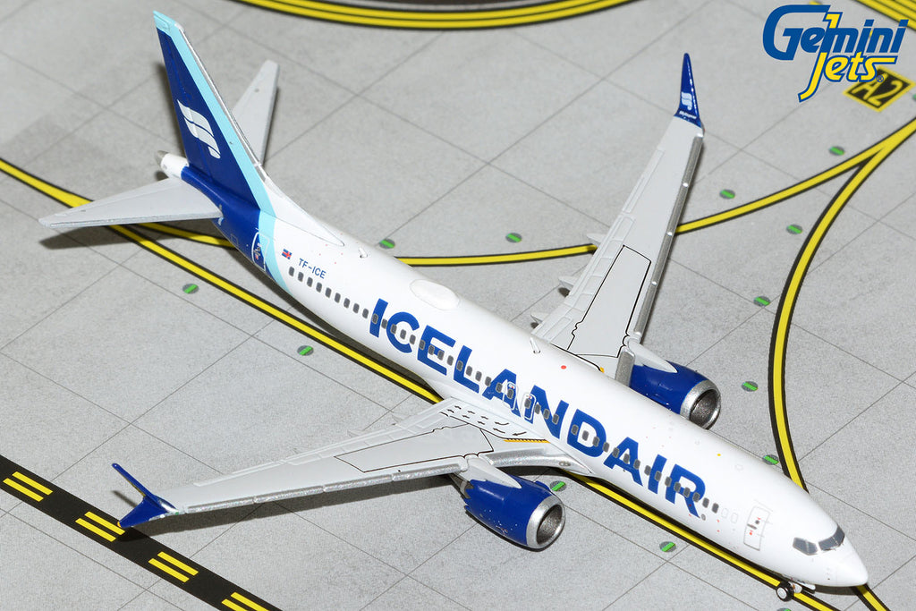 Icelandair Boeing 737 MAX 8 TF-ICE GeminiJets GJICE2123 Scale 1:400